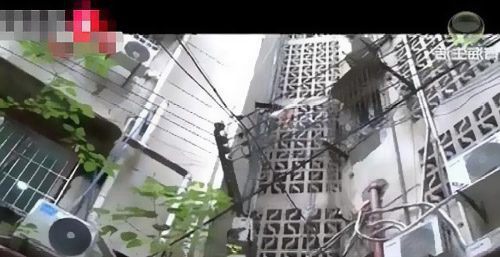 電纜冒火