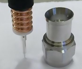 同軸電纜接頭